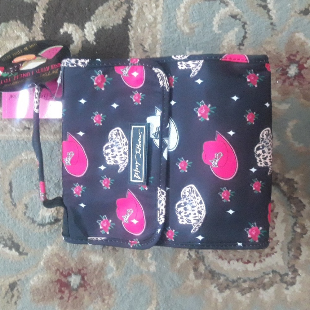 2x*Host Pick*Betsey Johnson cute lunch bag